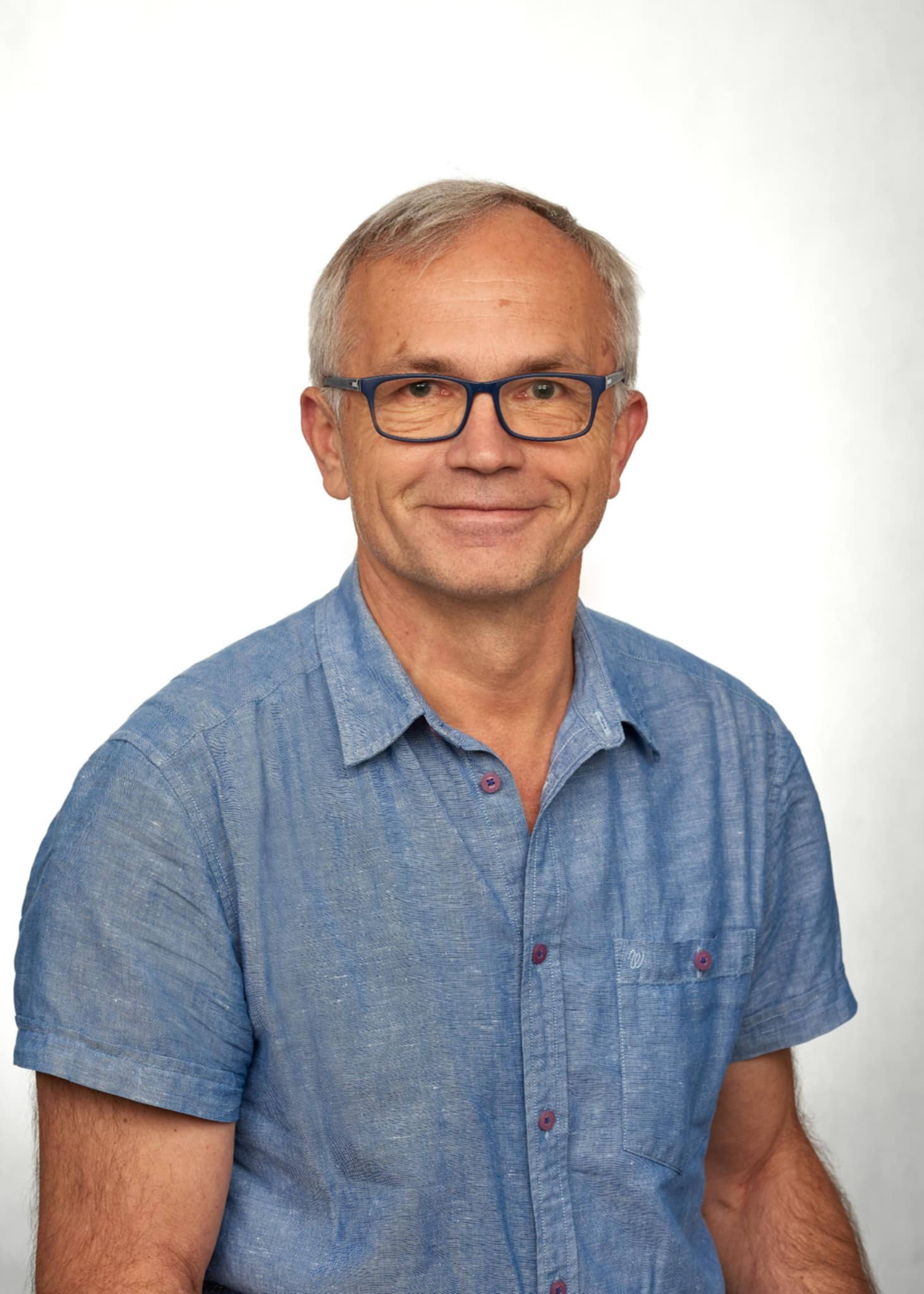 Stefan Podedworny — behavioral economics researcher and AI strategist